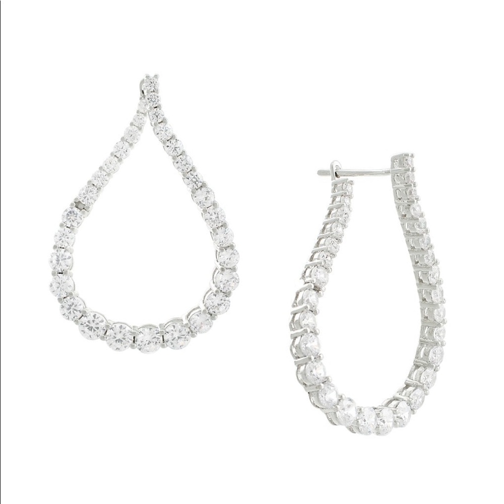 Jan kou hoop earrings
